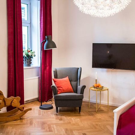 Leuhusen Orange Apartment Vienna Exterior photo